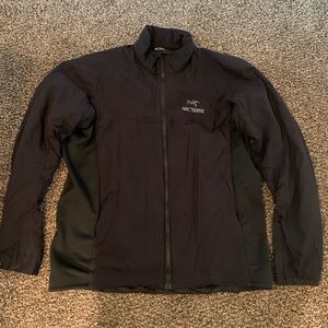 Arc’teryx atom LT jacket